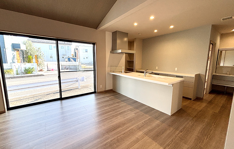 シャインステージ水深