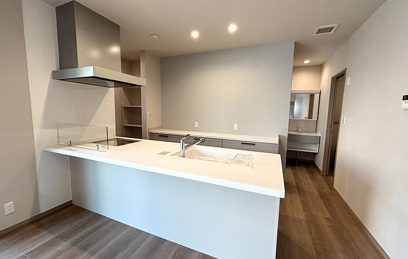 シャインステージ水深