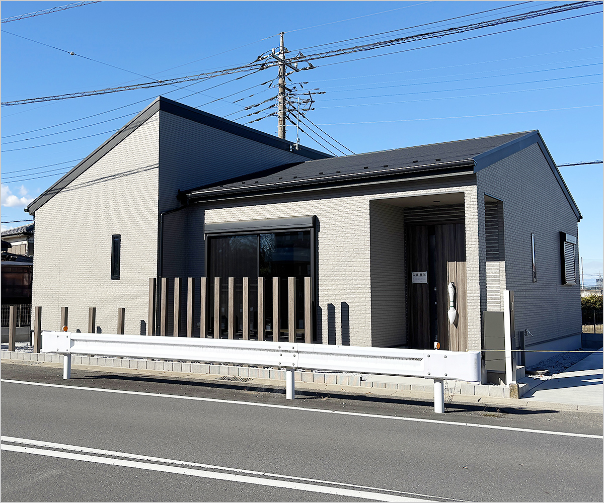 シャインステージ水深