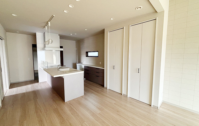 シャインステージ中岩瀬 H号棟